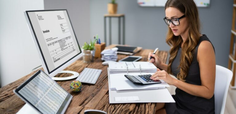 Comment déclarer la TVA en micro-entreprise ?